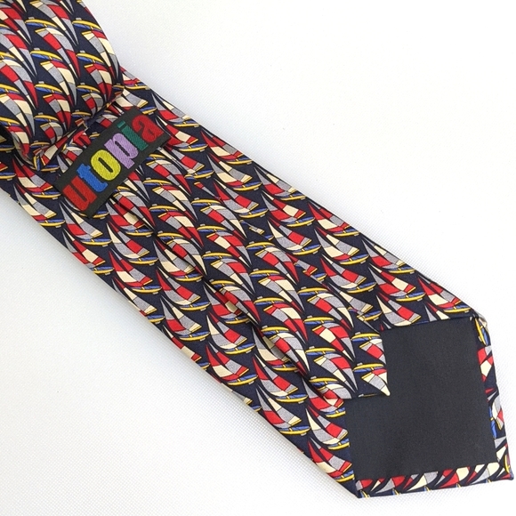 VTG Handmade UTOPIA Silk Tie Sailboats Navy Blue Bright Red Yellow Gray Cream - Picture 4 of 6